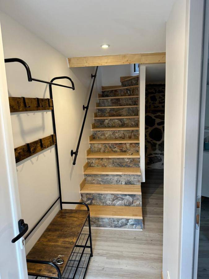 Three-Bedroom House in Mercus-Garrabet, Ariège