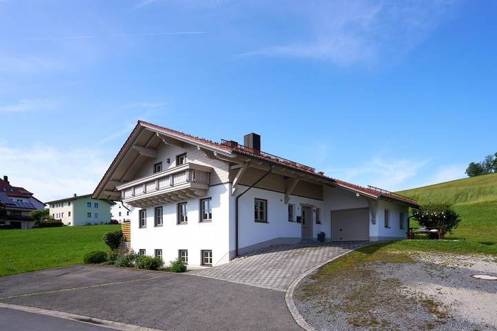 Ferienhaus für 6 Personen, mit Balkon/Terrasse und Balkon in Kollnburg