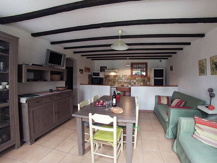 Gîte pour 5 personnes, avec jardin dans le Var - 2