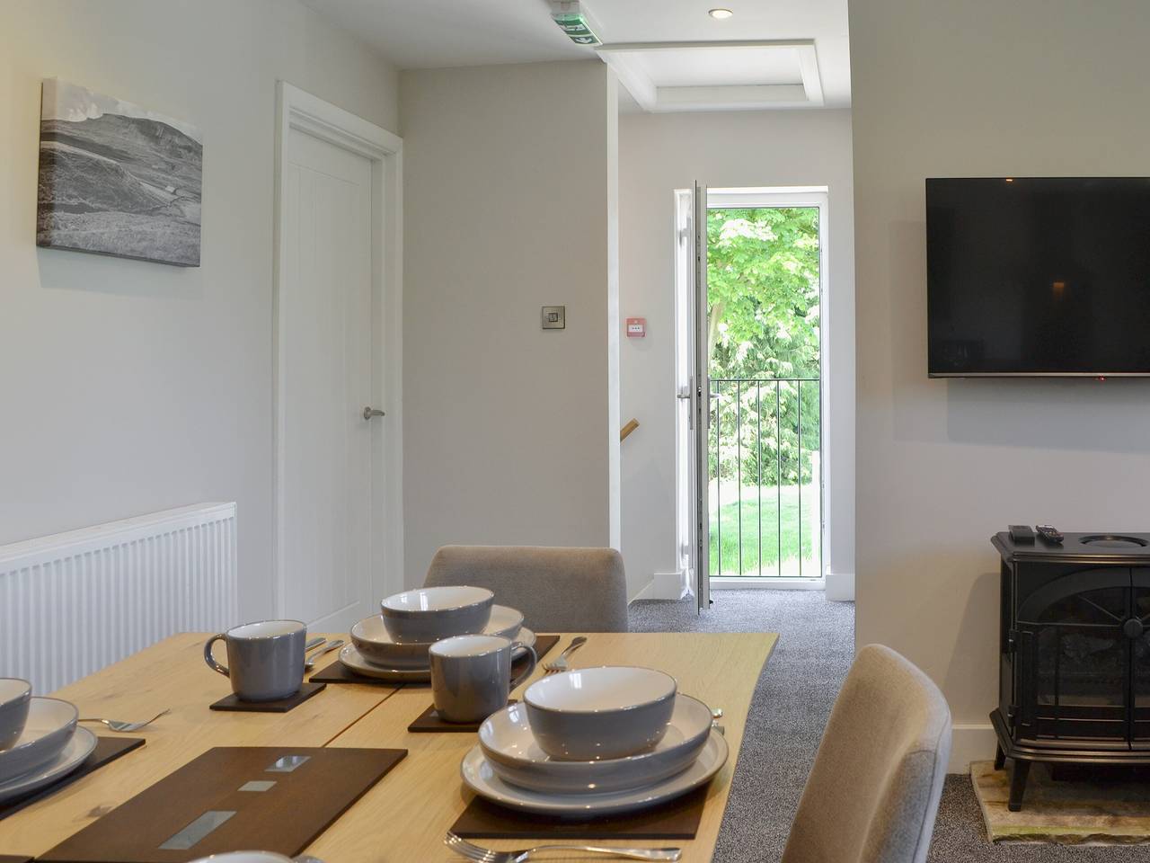 Log Cabin for 6 People in Skipton, North Yorkshire