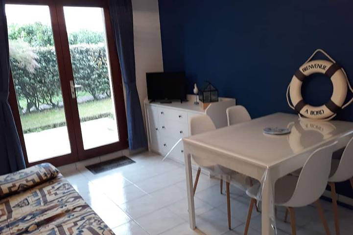 Entire apartment, Appartement à 50 m de la mer in Ouistreham, Caen region