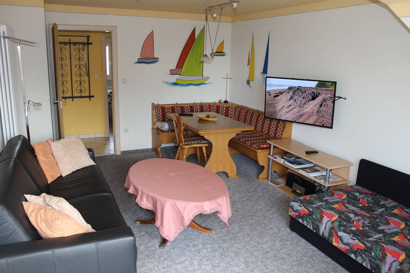 Ganze Wohnung, Ferienwohnung Ab 2.Stock ohne Balkon in Unteruhldingen, Uhldingen-Mühlhofen