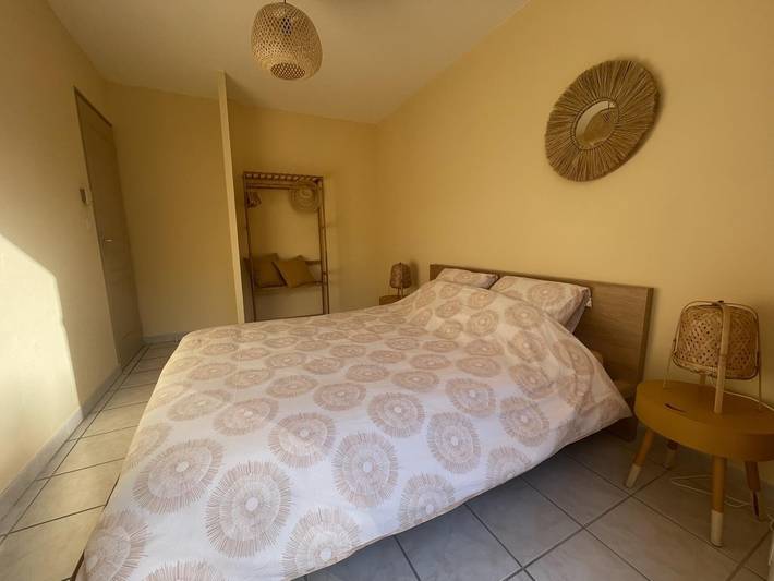 Gîte pour 8 personnes, avec jardin à Embres-et-Castelmaure - 4