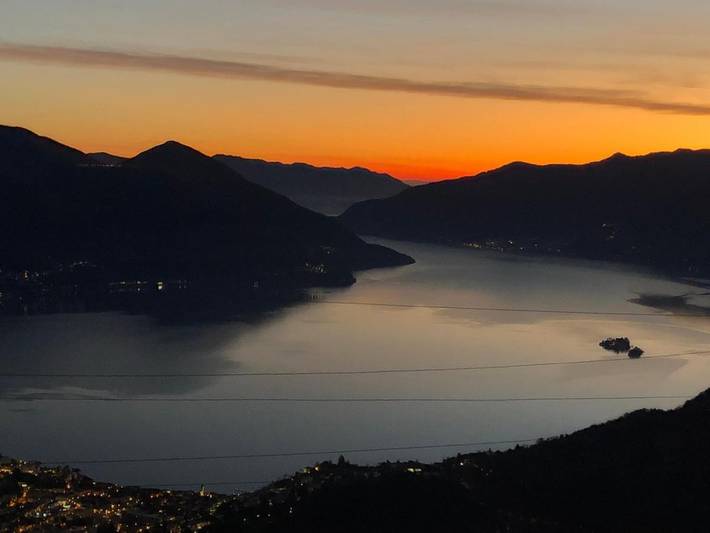 Casa de vacaciones para 8 personas, con vistas al lago además de jardín y vistas - 1