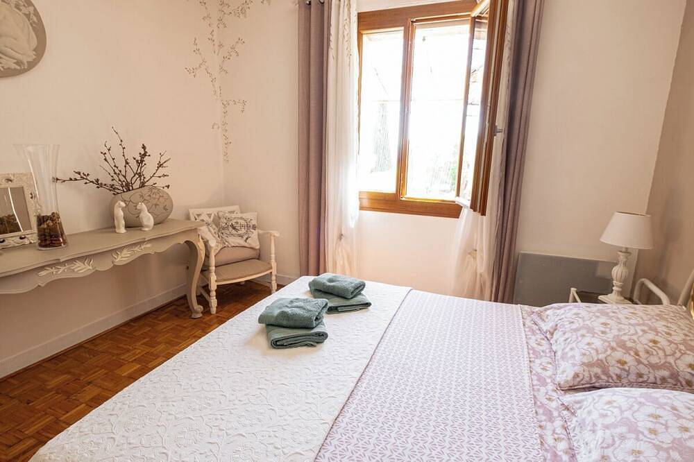 Dorfhaus mit Pool und Blick – 417 Vil in Villars, Regionaler Naturpark Luberon