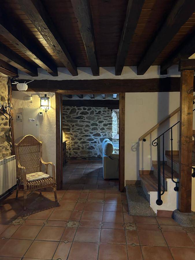 Casa rural para 9 personas, con vistas y jardín, Se admiten mascotas en Navarredonda de Gredos - 3