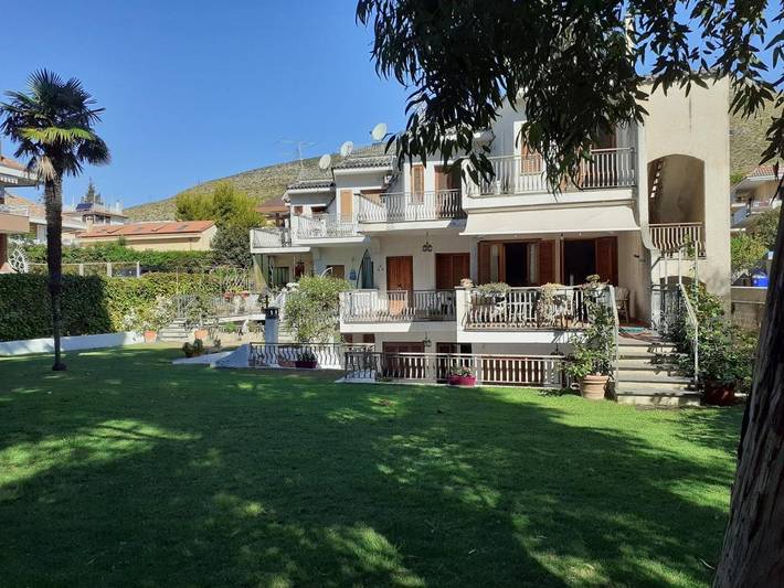 Appartamento vacanze per 8 persone, con giardino e panorama - 1