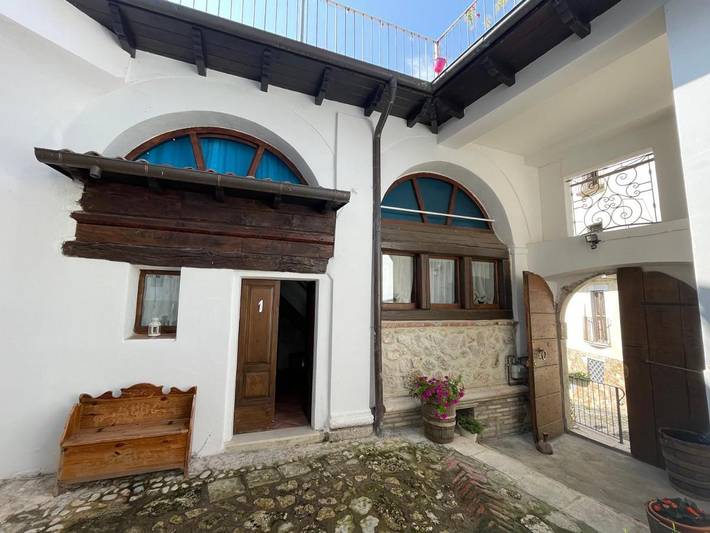 Appartamento vacanze per 2 persone, con Terrazza a L'Aquila