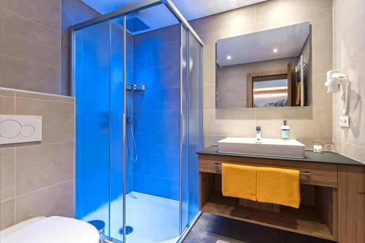 Chambre d’hôte pour 2 personnes, avec balcon à Ischgl - 4