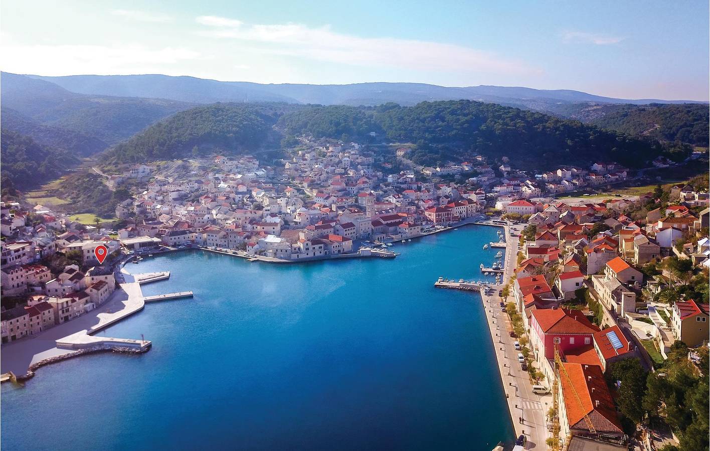Ganze Ferienwohnung, Ferienwohnung für 4 Personen mit Terrasse in Pucisca, Brac