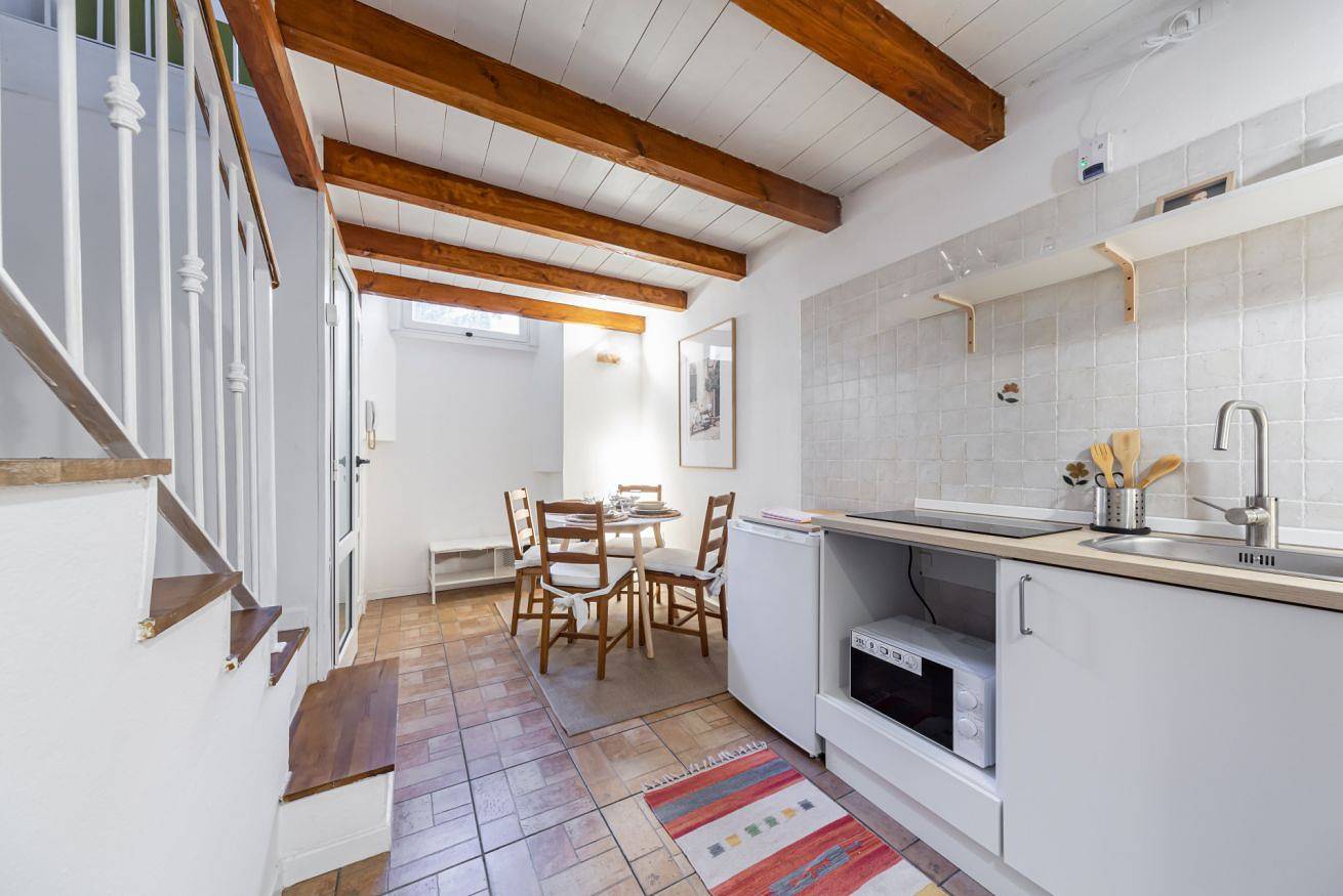 Appartement entier, Gaeta 1 Mi Kb in Milan, Province de Milan