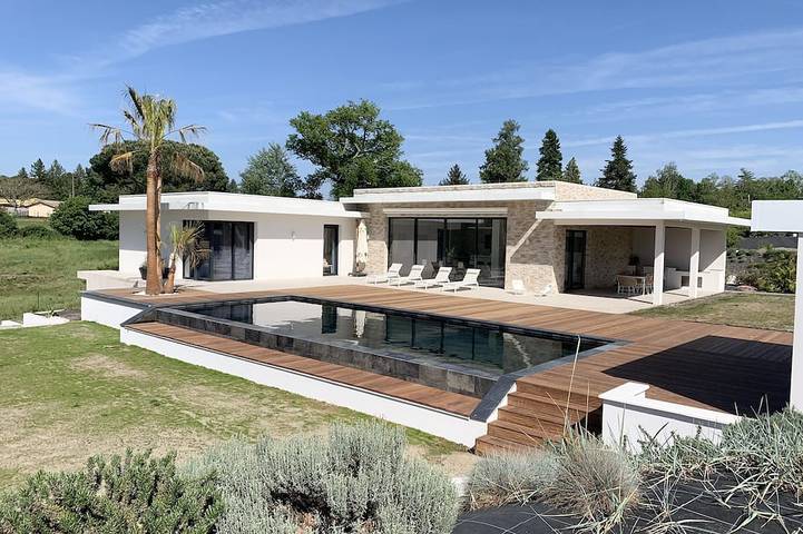 Location de vacances pour 6 personnes, avec Terrasse et Jardin à Belin-Béliet