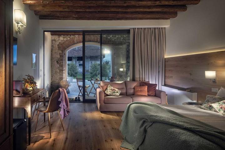 Ferienwohnung für 2 Personen, mit Garten und Ausblick sowie Terrasse