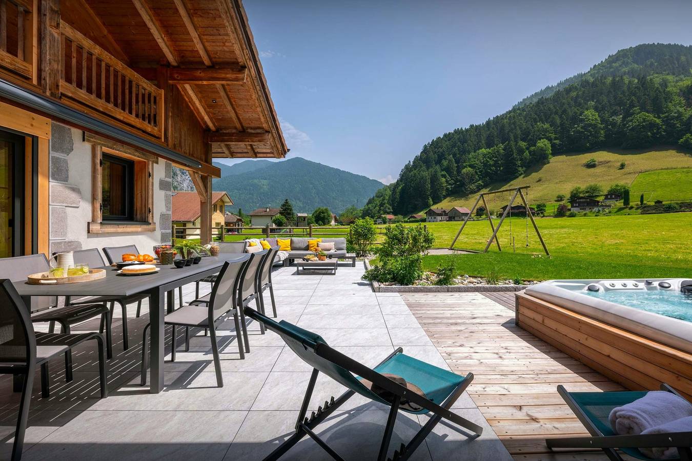 Séjour pour 12 - sauna, jacuzzi et terrasse - Ovo Network in Thônes, Région d'Annecy
