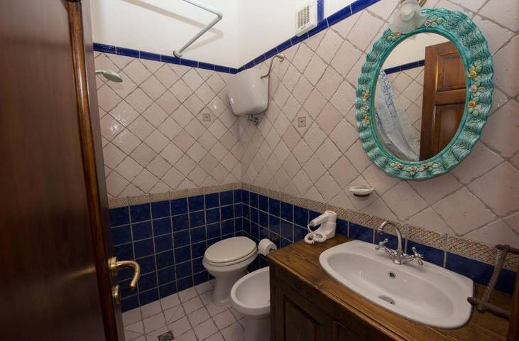 Maison d’hôte pour 2 personnes, avec terrasse, animaux acceptés à Tropea - 3