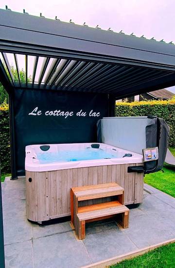 Gîte pour 4 personnes, avec jardin et jacuzzi à Jalhay