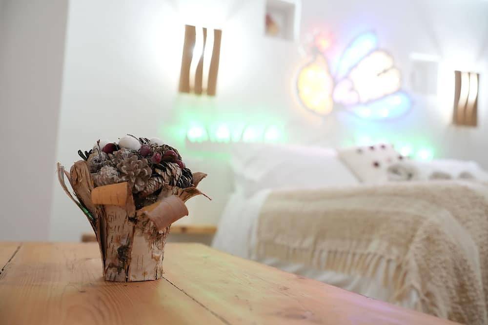 Gallo room a symbol of eloquence, trade and gain! in Pulsano, Gulf of Taranto