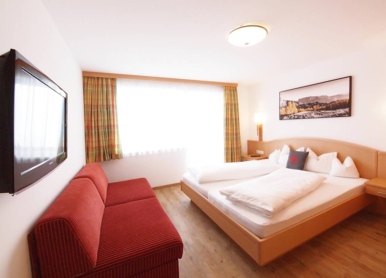 Ganze Ferienwohnung, Appartement Gosaukamm/Fewo, 2 Schlafräume in Abtenau, Tennengau