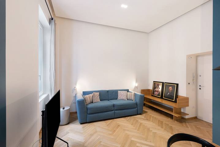 Entire apartment, Superior Family Apartment with Wi-Fi and Air Conditioning in Naples, Naples Province