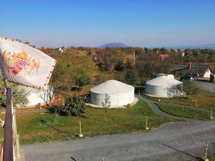 Bungalow für 2 Personen, mit Ausblick und Garten am Balaton