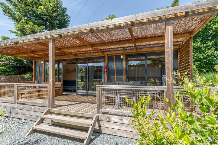 Camping pour 6 personnes, avec sauna, animaux acceptés dans les Alpes