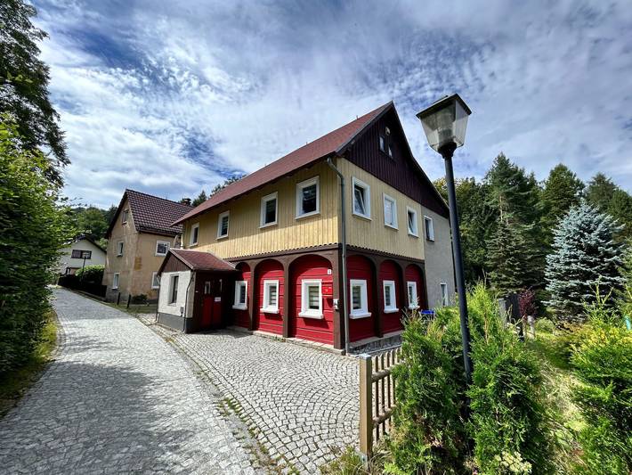 Ferienhaus für 12 Personen, mit Sauna und Garten, mit Haustier im Zittauer Gebirge