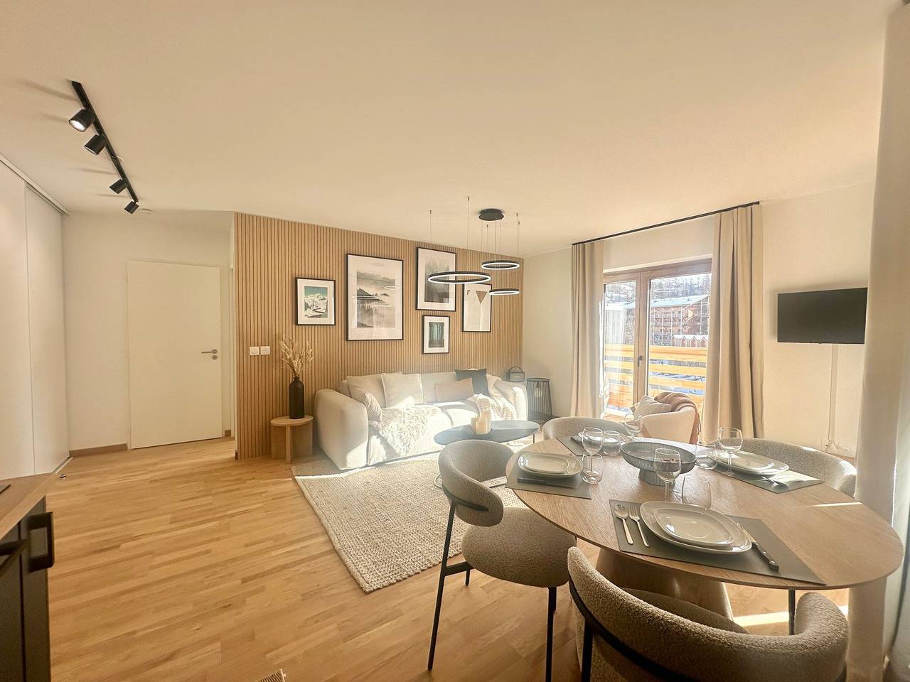 Appartement entier, Superbe T3 moderne près des pistes avec parking privatif in Vars, Région de Briançon