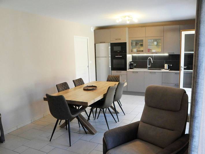 Modernes Ferienhaus am Weinberg mit Terrasse und Komfort inklusive in Maligny, Auxerre und Umgebung