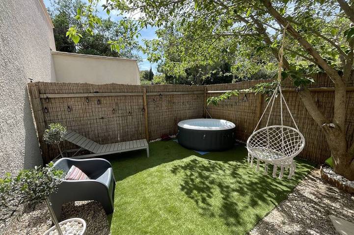 Maison de vacances pour 4 personnes, avec terrasse ainsi que jardin et jacuzzi - 1