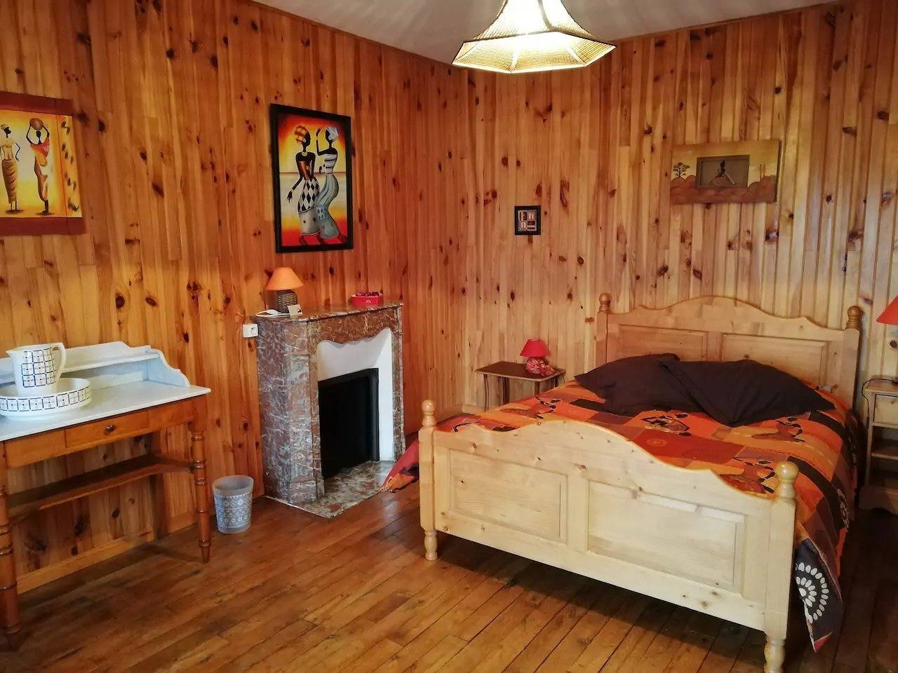Chambres d'hôtes "Le Relais" - Chambre 1 in Arnac-la-Poste, Région de Bellac