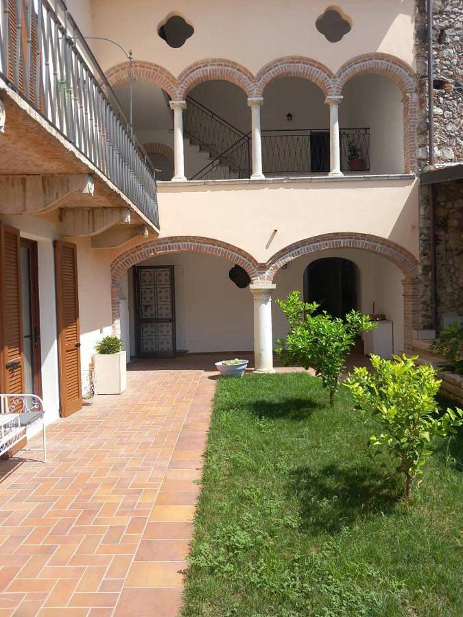 B&b per 2 persone, con Terrazza e Giardino nonché Vista lago e Panorama a Soiano del Lago