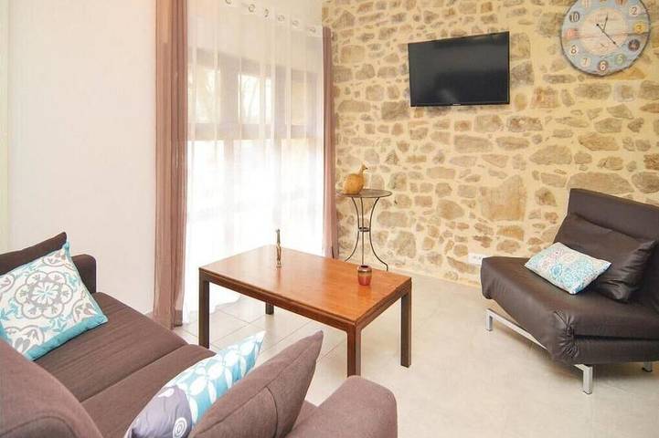 Gîte pour 16 personnes à Saint-Jean-de-Maruéjols-et-Avéjan - 4