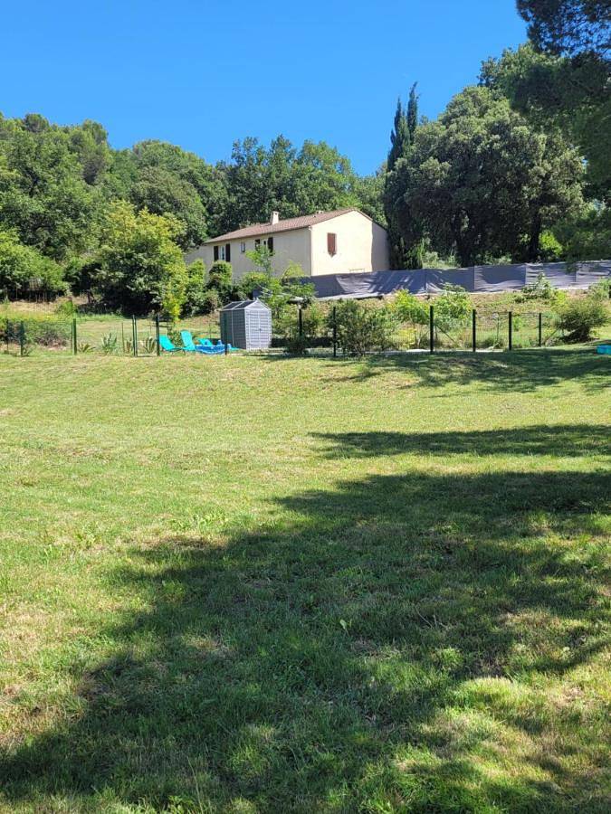 Appartement entier, Calourasso in Mondragon, Vaucluse