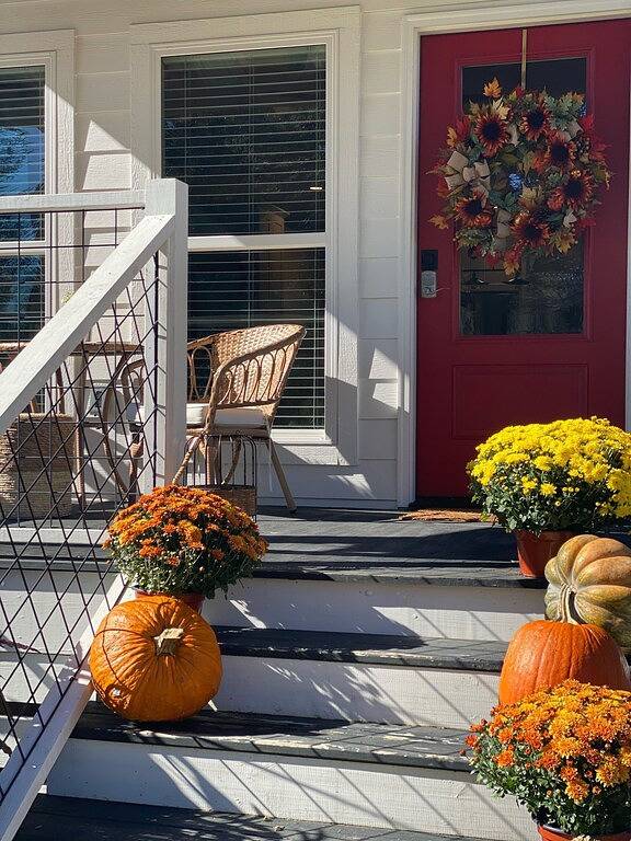 Vacation rental for 8 people, with terrace and yard as well as hot tub in Townsend