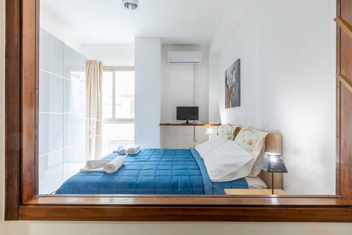 Apartamento entero, GuestHost - Teatro Politeama & Teatro Massimo Cozy Apartment in Palermo, Provincia de Palermo