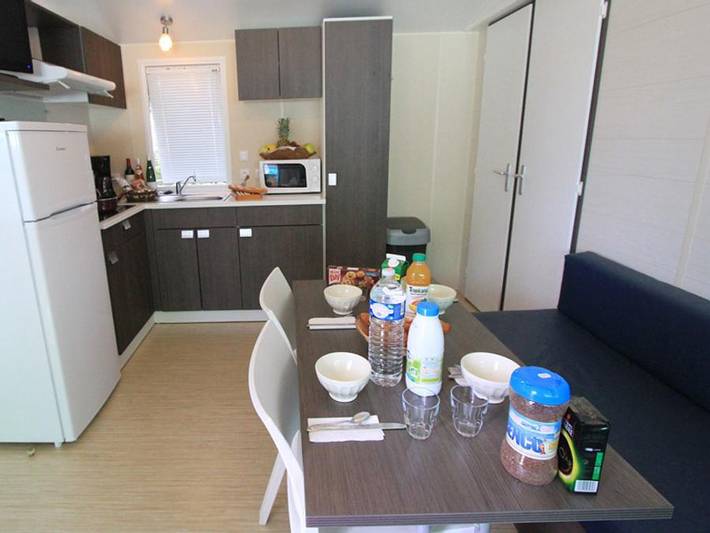 Camping Eden - Mobilhome 4 personnes - 'Evasion Confort Eco' 29m² + 2 chambres + terrasse semi-couverte 13.5m² in La Baule-Escoublac, Côte d'Amour