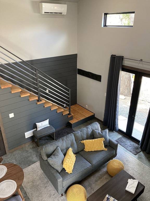 Cottage for 2 people, with hot tub and terrace in Montana