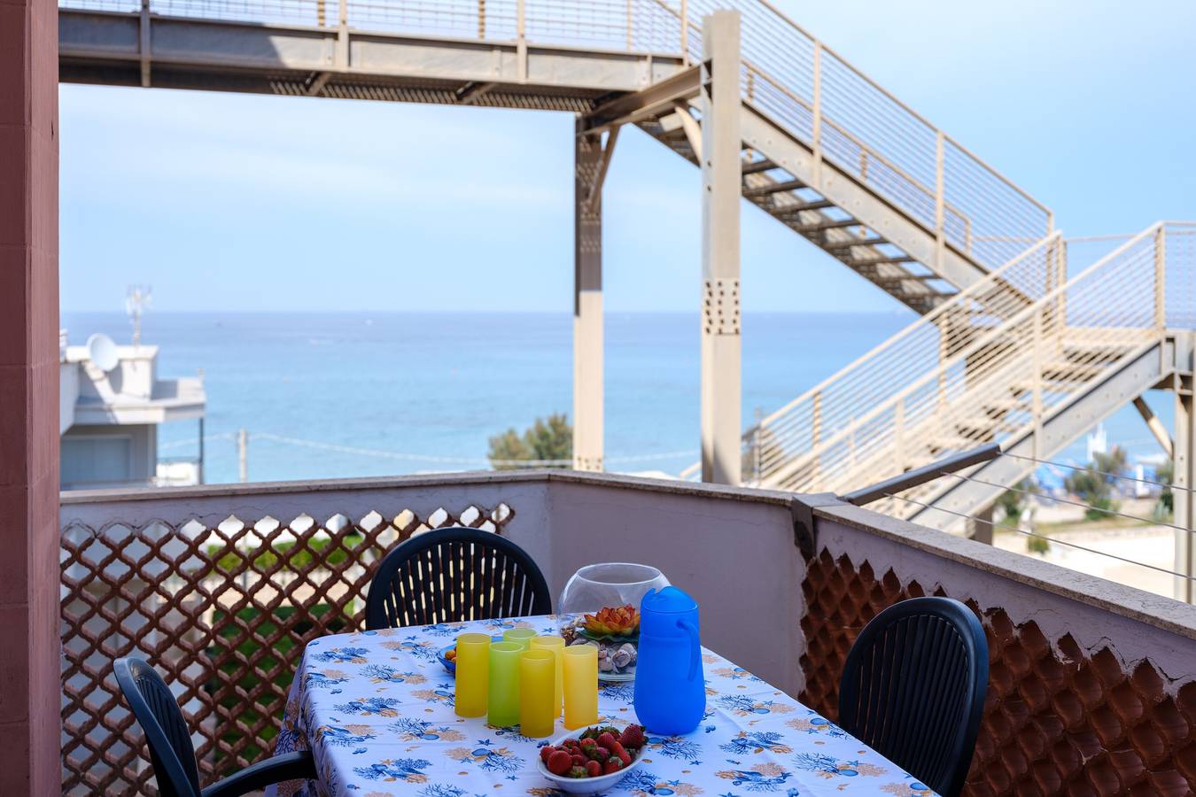 Appartamento intero, Appartamento 'Casa Tra Cielo E Mare' con vista mare, terrazza privata e Wi-Fi in Melendugno, Provincia di Lecce