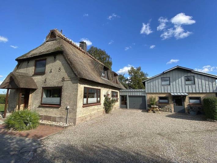 Ferienhaus für 4 Personen, mit Garten und Whirlpool sowie Sauna in Taarstedt