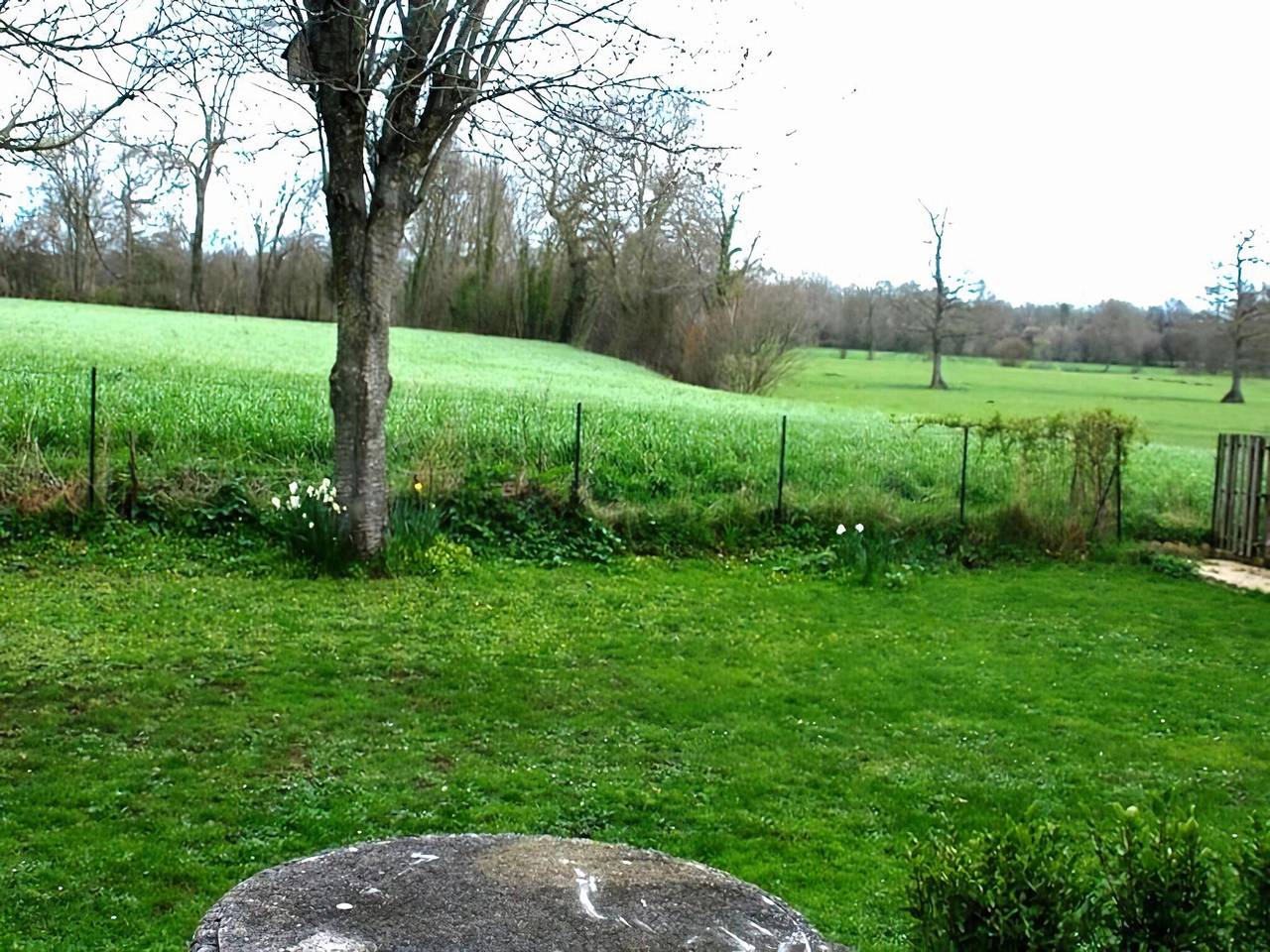Tranquil Cottage in Normandy in Sainte-Marguerite-d'Elle, Région de Bayeux