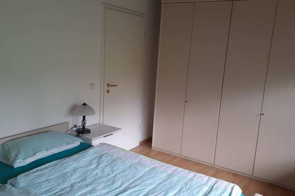 Ganze Wohnung, Wild Turkey Ranch - Hermanns Lodge - Appartement/Fewo, Dusche und Bad, Wc, 2 in Straßenhaus, Rheinland-Pfalz