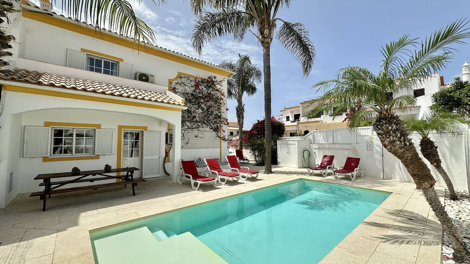 Casa vacanza a Algarve Central a partire da 283€ a notte