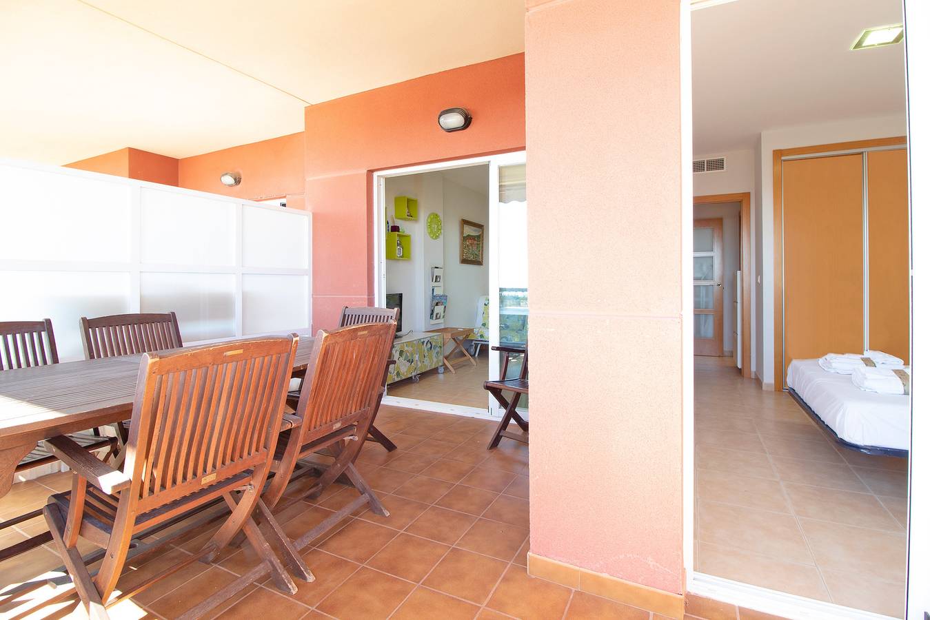 Apartamento entero, Global Vacacional: Apartamento con gran terraza y piscina in Canet de Berenguer, Costa de Valencia