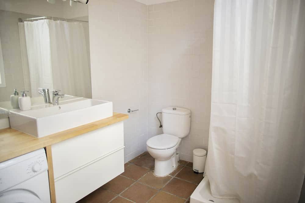 Appartamento intero, Bellissimo loft a Barcellona immerso nella natura in splendida posizione, wiffi gratuito in Sarrià-Sant Gervasi, Barcellona