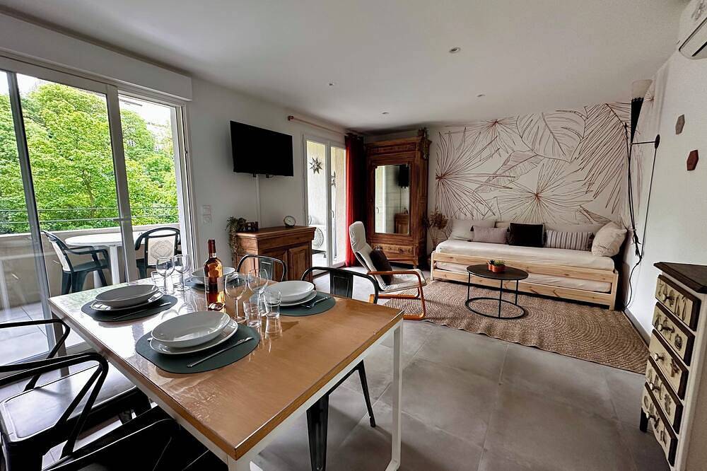 Appartement entier, Le 27 Grimaldi, T2 au calme de 50m2 à 5 min du Festival de Piano in La Roque-d'Anthéron, Région d'Aix-en-Provence