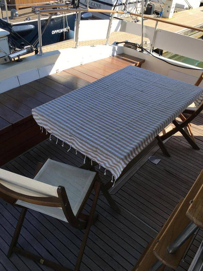 Bateau pour 4 personnes, avec terrasse dans Côte-d'Or - 2