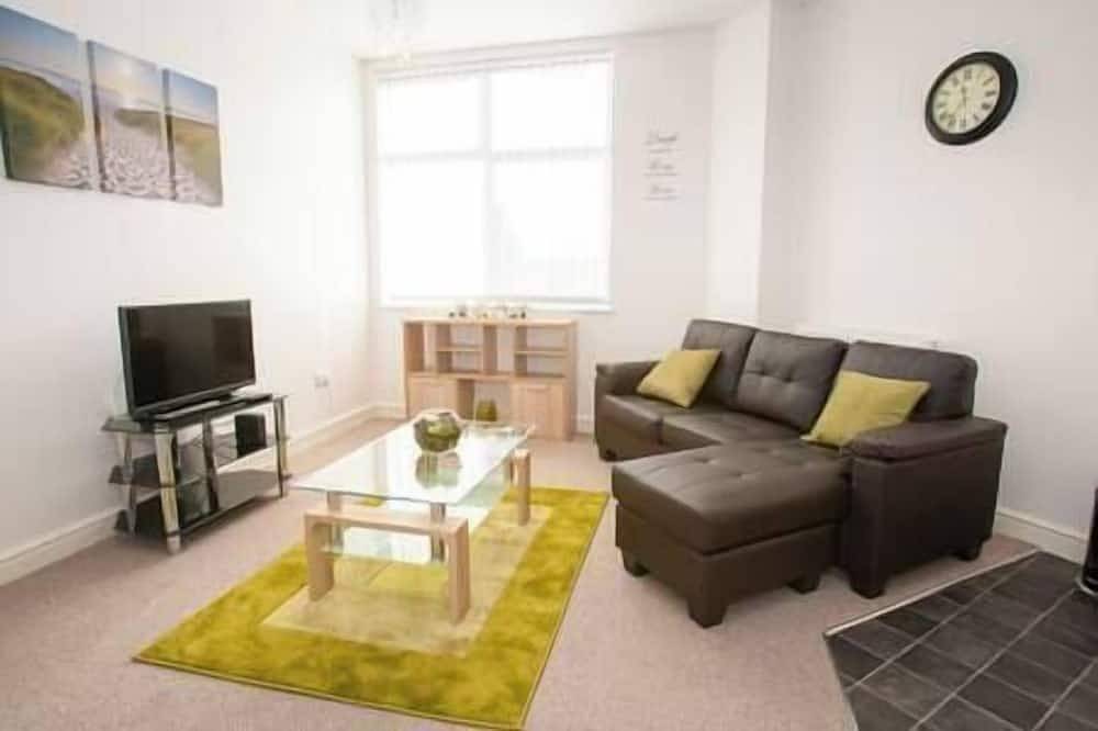 Entire apartment, Comfortable Swindon 1 bedroom Town Centre Apartment, Free Parking in Swindon, North Wessex Downs