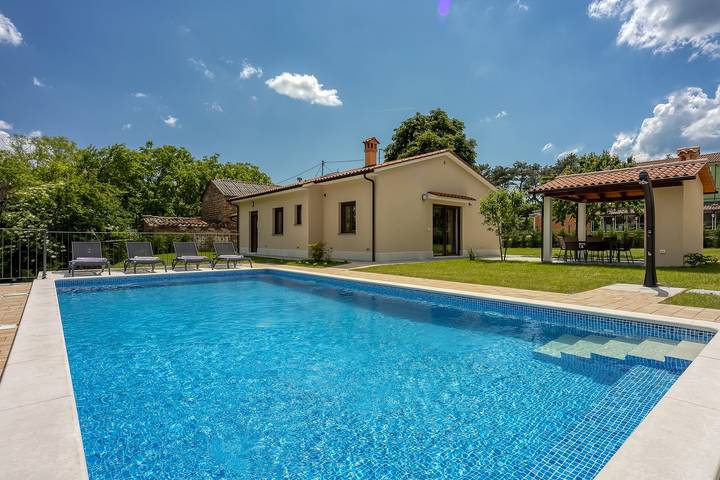 Villa für 6 Personen, mit Pool und Garten, mit Haustier in Zentralistrien - 4