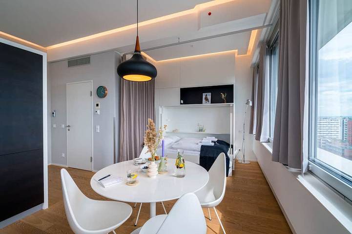 Ganze Wohnung, Vienna Residence, Philips Haus - Euro Plaza #6502 in Wien, Donau Niederösterreich