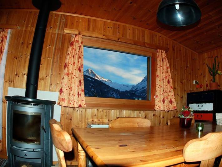 Gîte pour 6 personnes, avec jardin, animaux acceptés à Evolène - 2